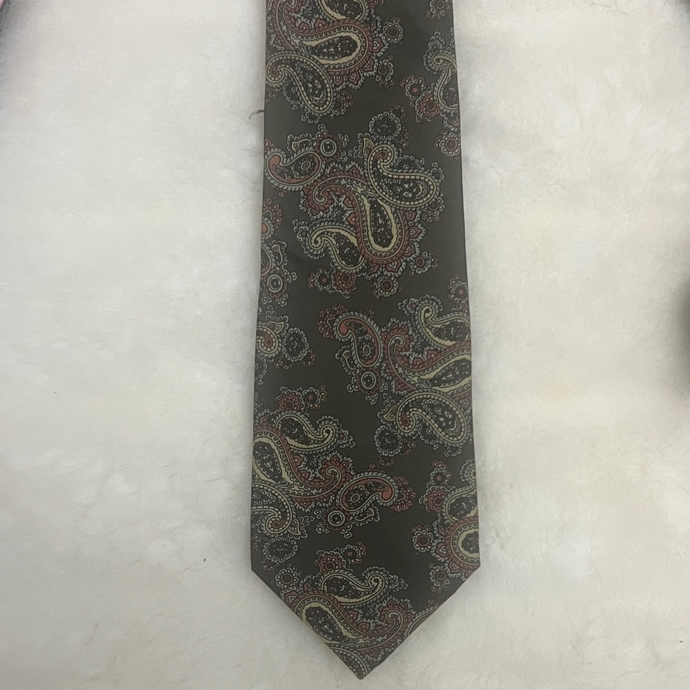 Elegant bundle of hundred percent silk Multicolor Men's Tie Set - Picture 5 of 11